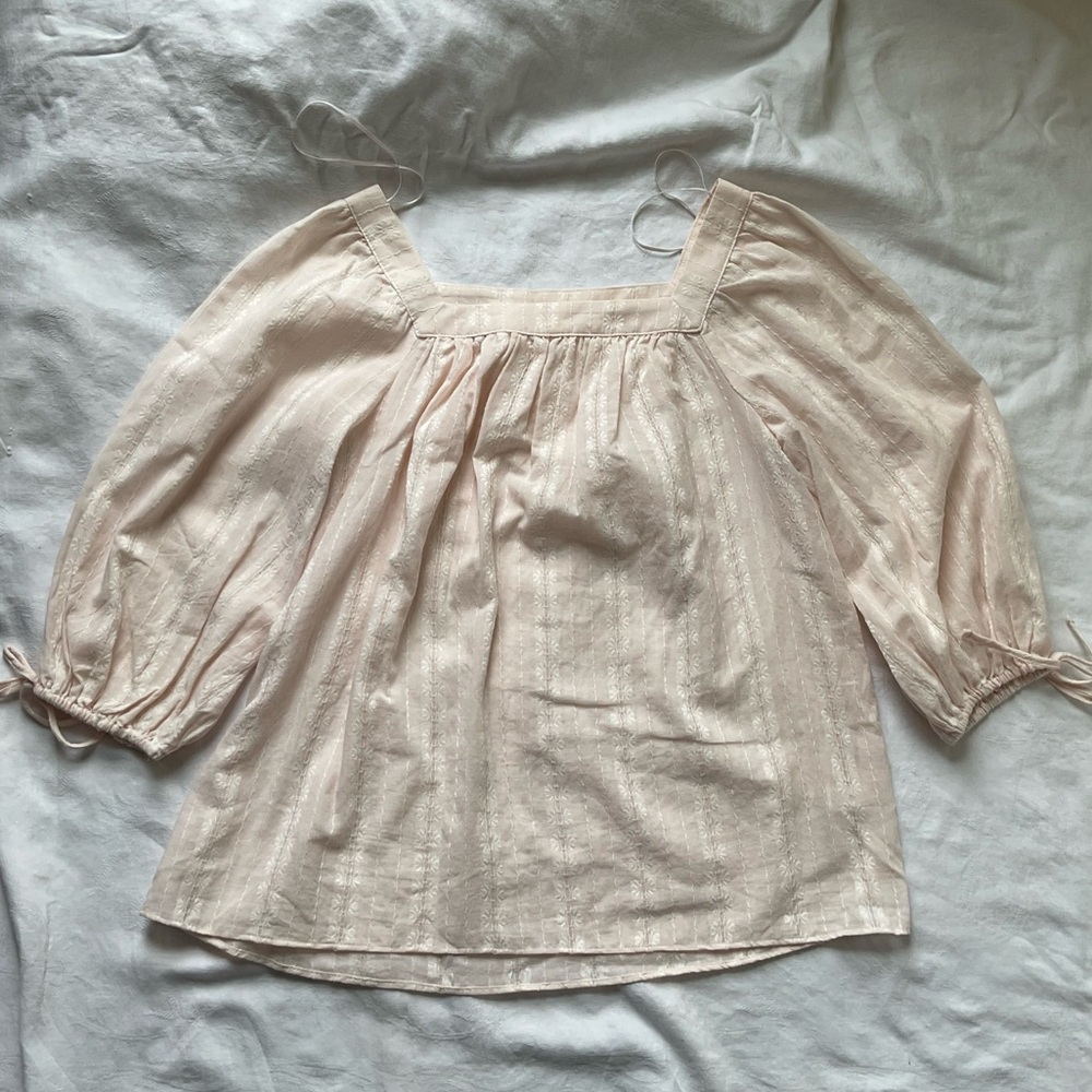 Elegant Light Pink Peasant Women's Top
